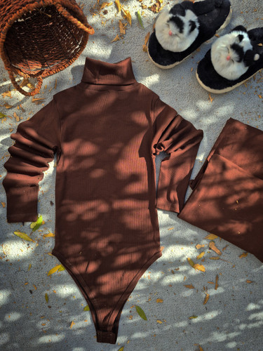 بادی زنانه قهوه ای /بادی کبریتی قهوه ای